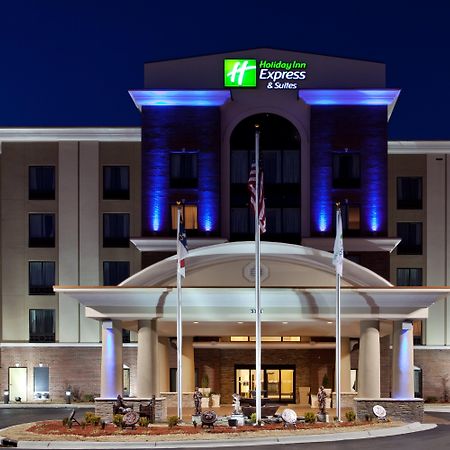 Holiday Inn Express Hotel & Suites Hope Mills-Fayetteville Airport By Ihg Dış mekan fotoğraf