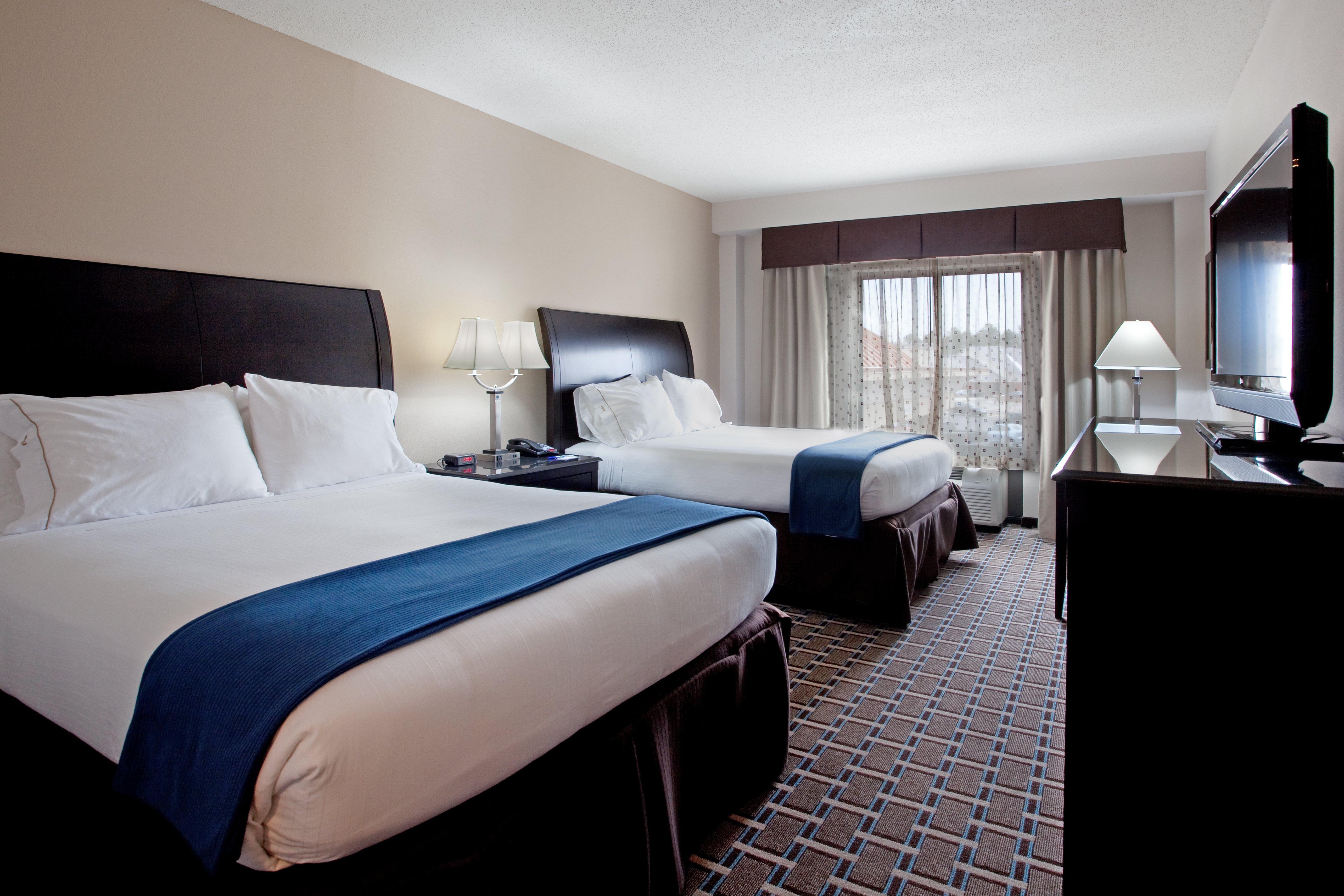 Holiday Inn Express Hotel & Suites Hope Mills-Fayetteville Airport By Ihg Dış mekan fotoğraf