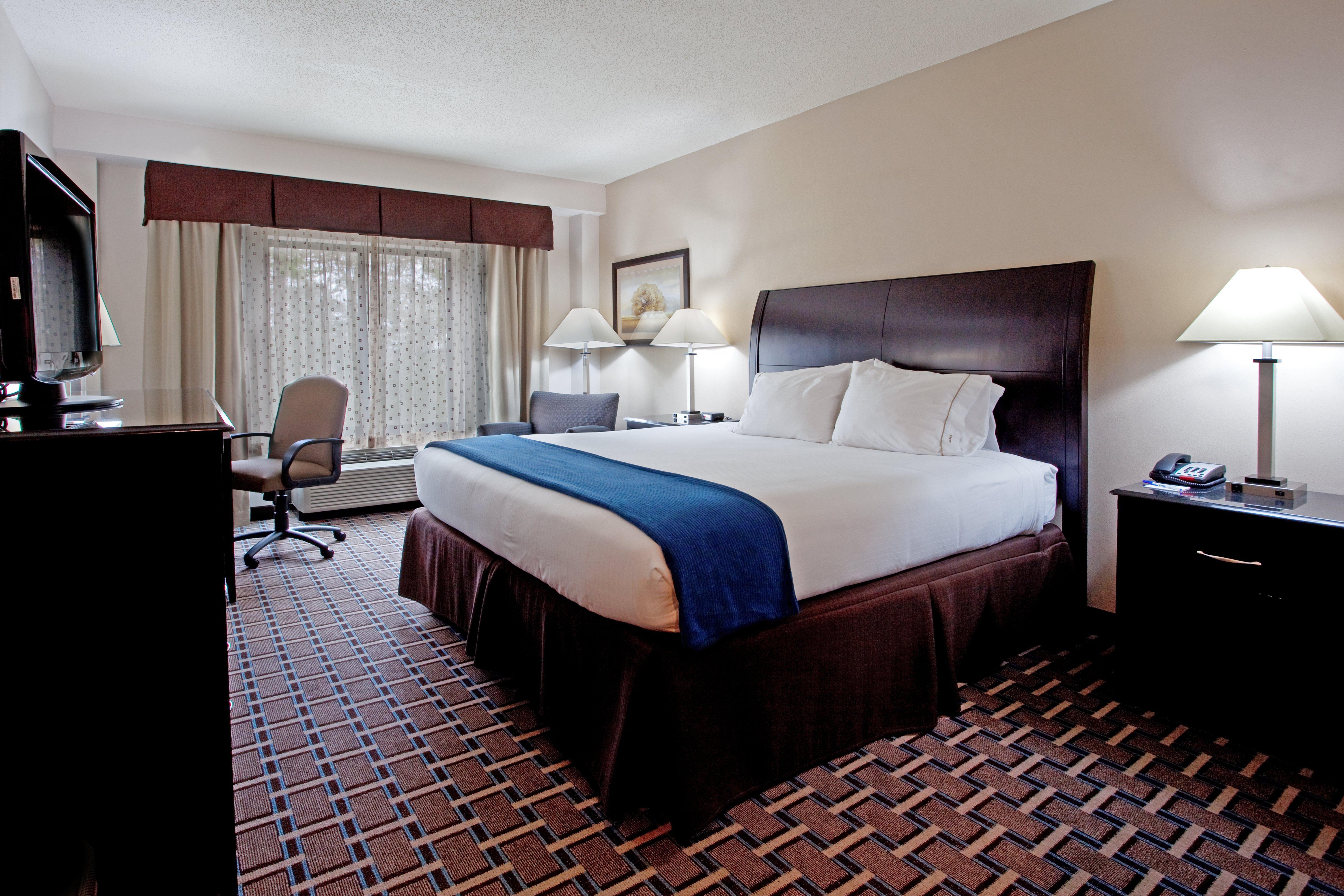 Holiday Inn Express Hotel & Suites Hope Mills-Fayetteville Airport By Ihg Dış mekan fotoğraf