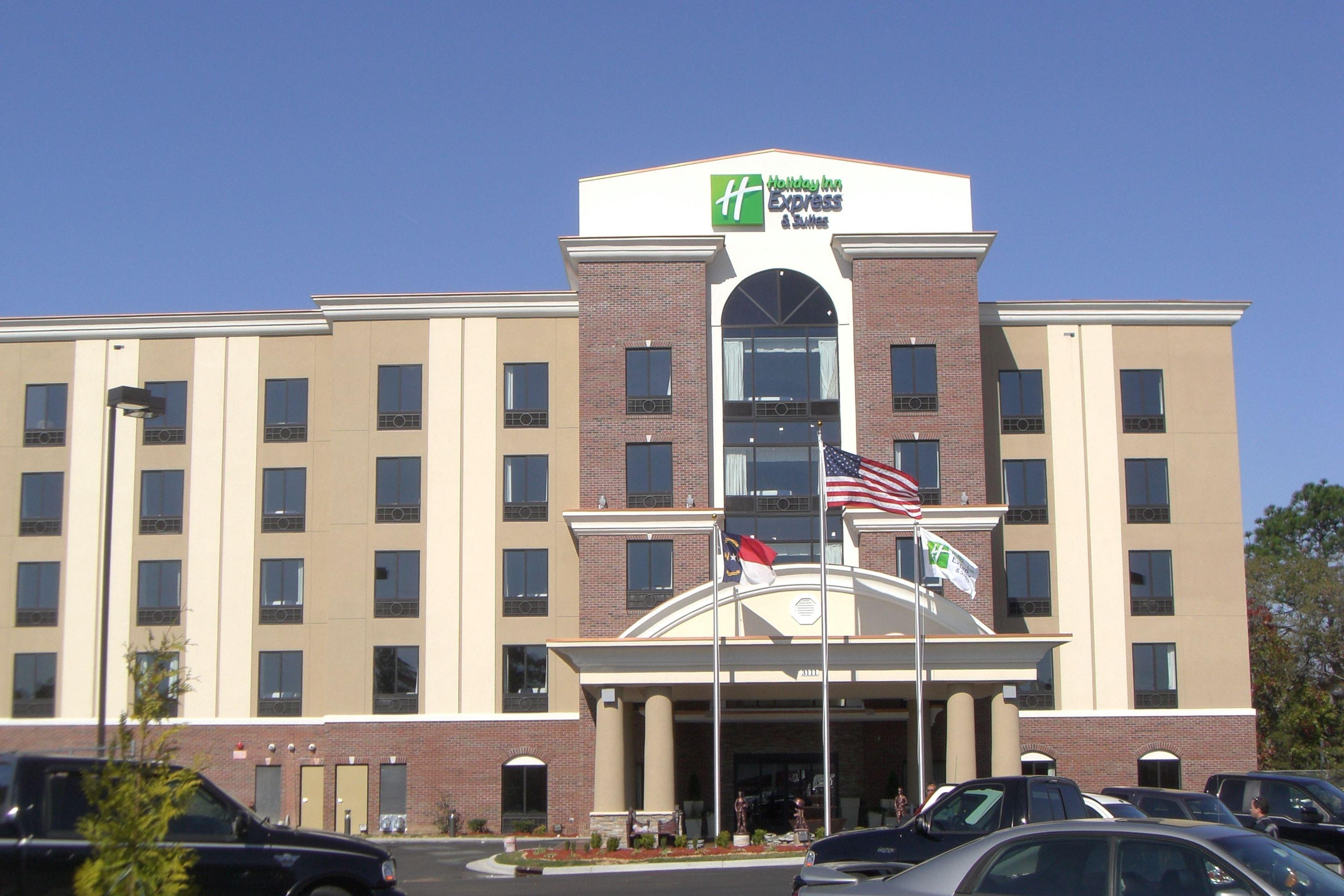 Holiday Inn Express Hotel & Suites Hope Mills-Fayetteville Airport, An Ihg Hotel Dış mekan fotoğraf