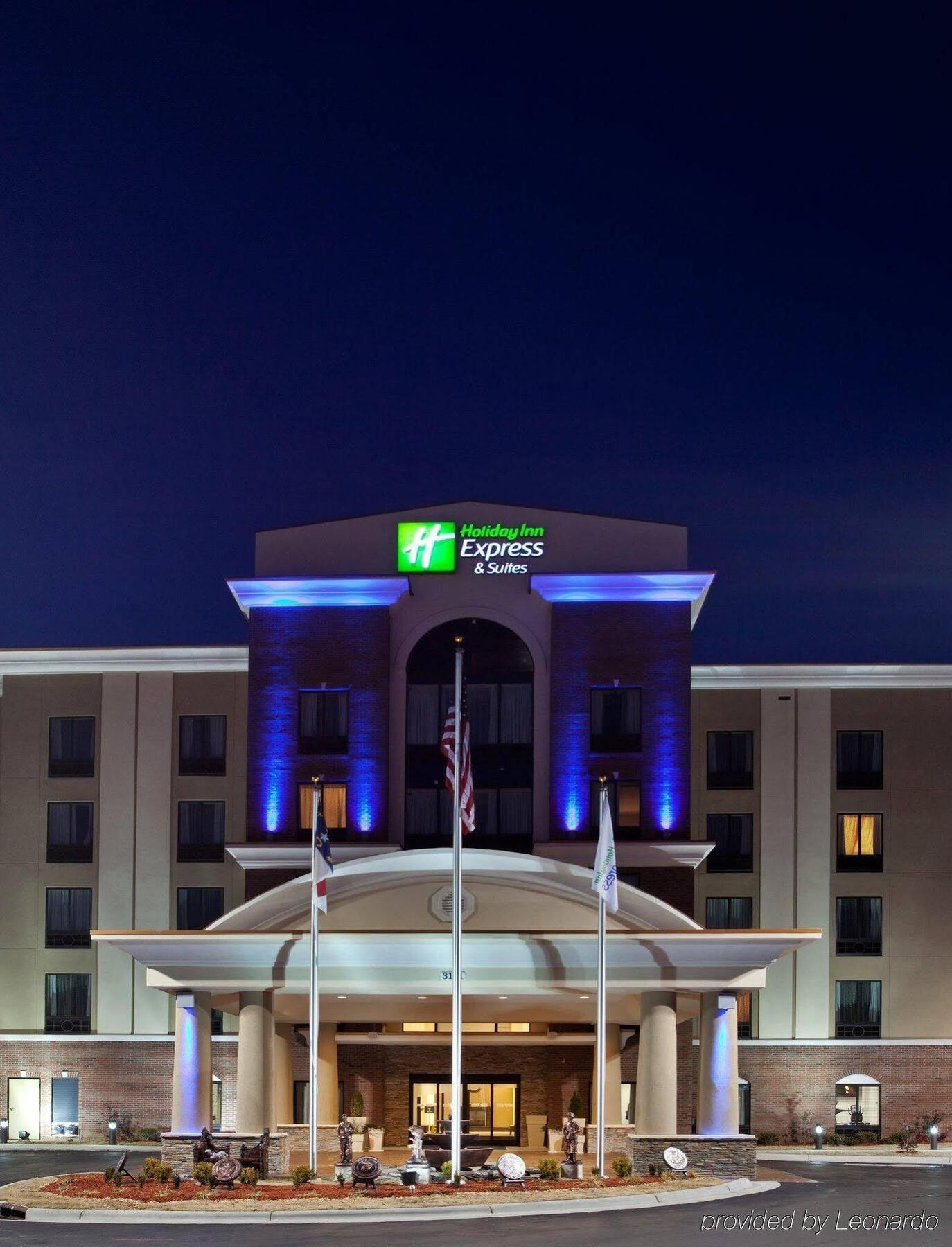 Holiday Inn Express Hotel & Suites Hope Mills-Fayetteville Airport By Ihg Dış mekan fotoğraf